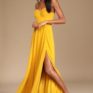 Lulus yellow pleated bustier maxi dress